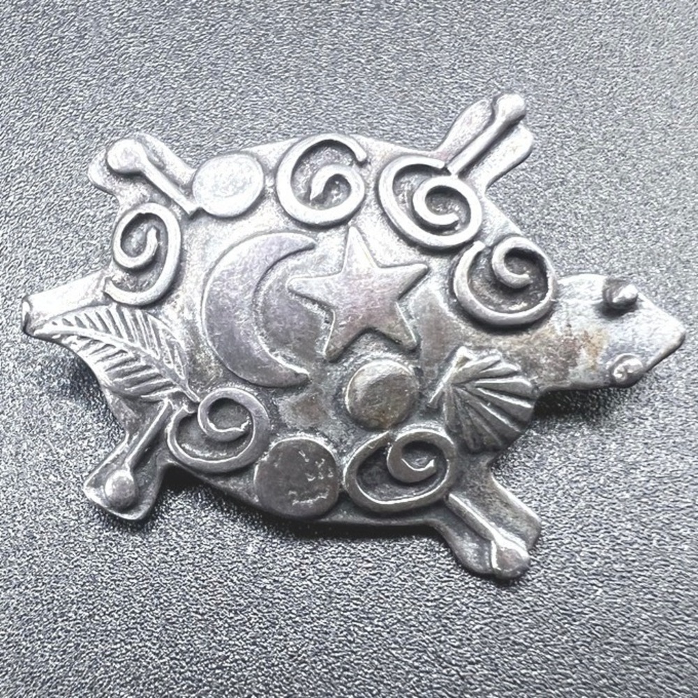 Vintage Sterling Silver Turtle Brooch Signed Celestial Crescent Moon Star Shell